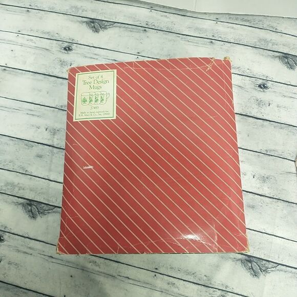 Vintage Macy's All the Trimmings Christmas Tree Mug 1985 J7483 R H Macy 3 Mugs. - Picture 10 of 11